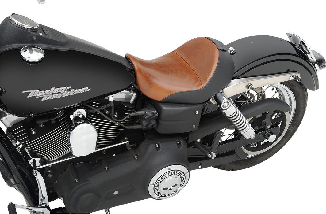 Seat - Renegade™ Lariat Solo - Smooth - Brown - Dyna