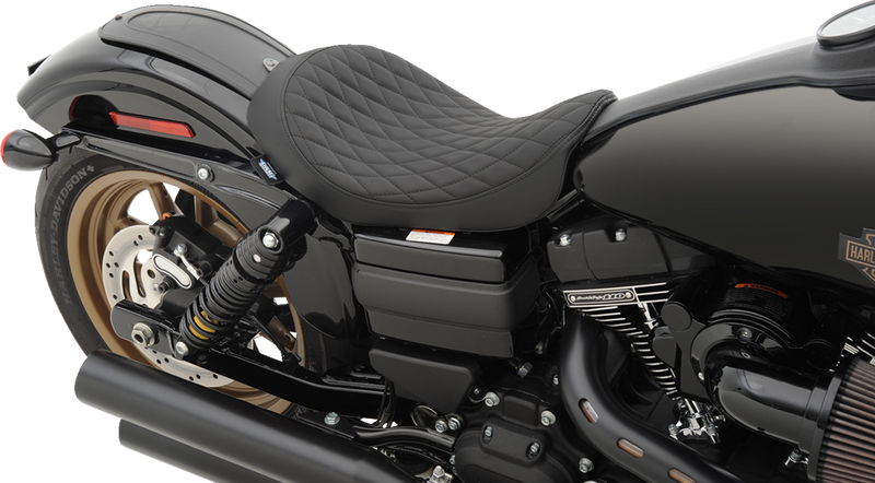 Low Solo Seat - Diamond Stitch - FXD/FLD '06-'17