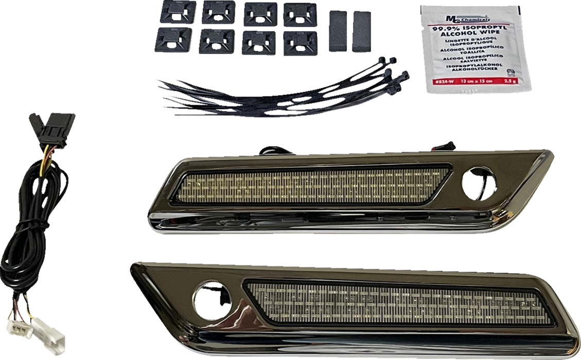 Latch Light - Saddlebag - Smoke - Chrome