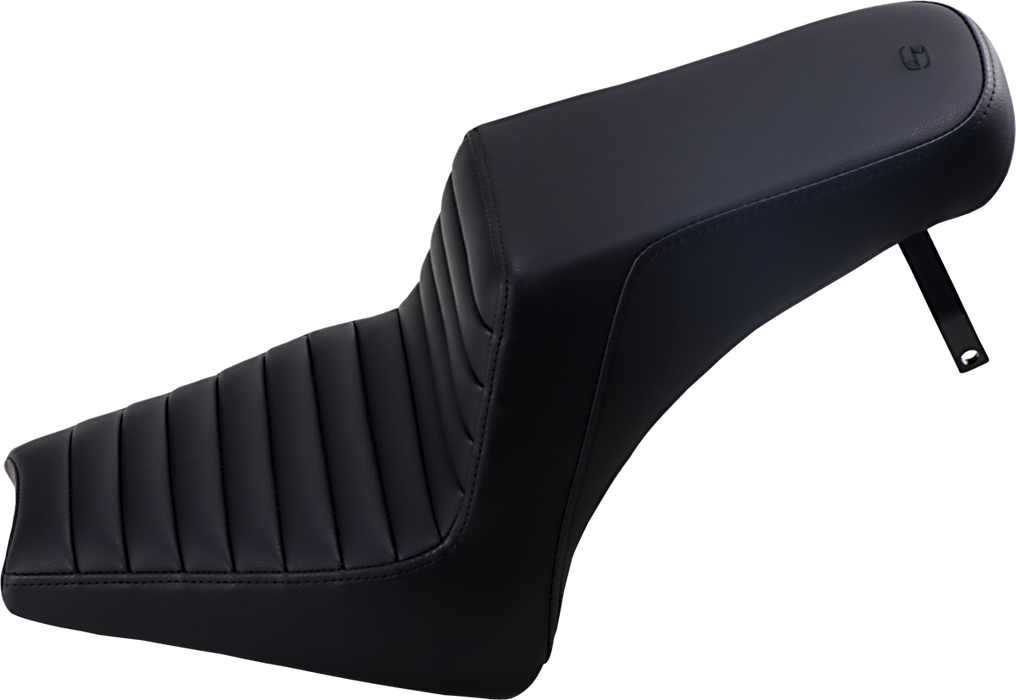 Step-Up Seat - Front Tuck-n'-Roll/Rear Smooth - Black - Scout Bobber