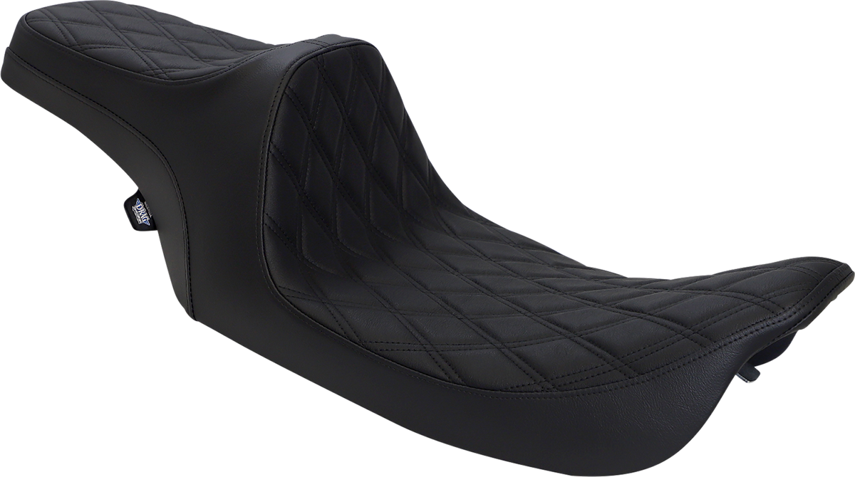 Predator III Seat - Double Diamond - Black Stitched - FLHR/FLHX '99-'07