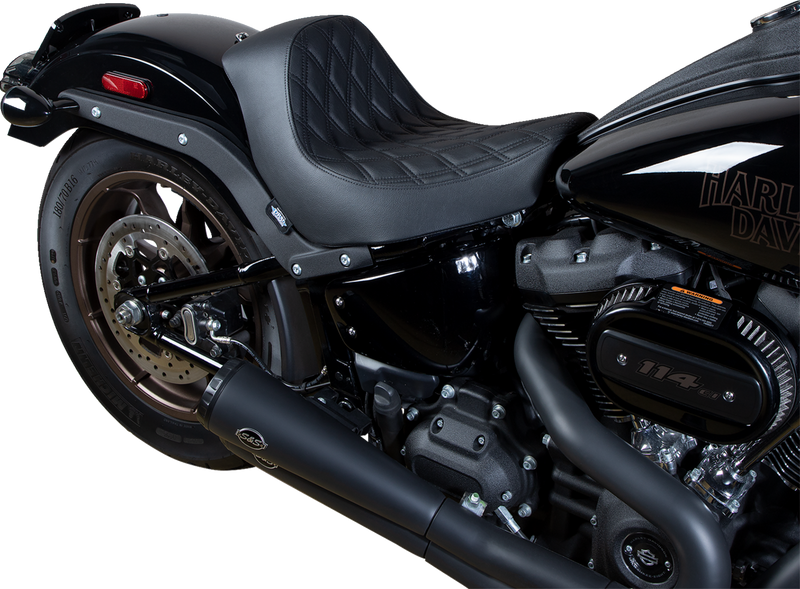 Solo Seat - Double Diamond - Black Stitching - FL/FX '18-'23