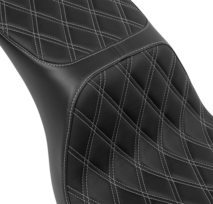 Predator 2-Up Seat - Vinyl - Double Diamond - Silver Stitching - FLSB/FXLRS '18-'24