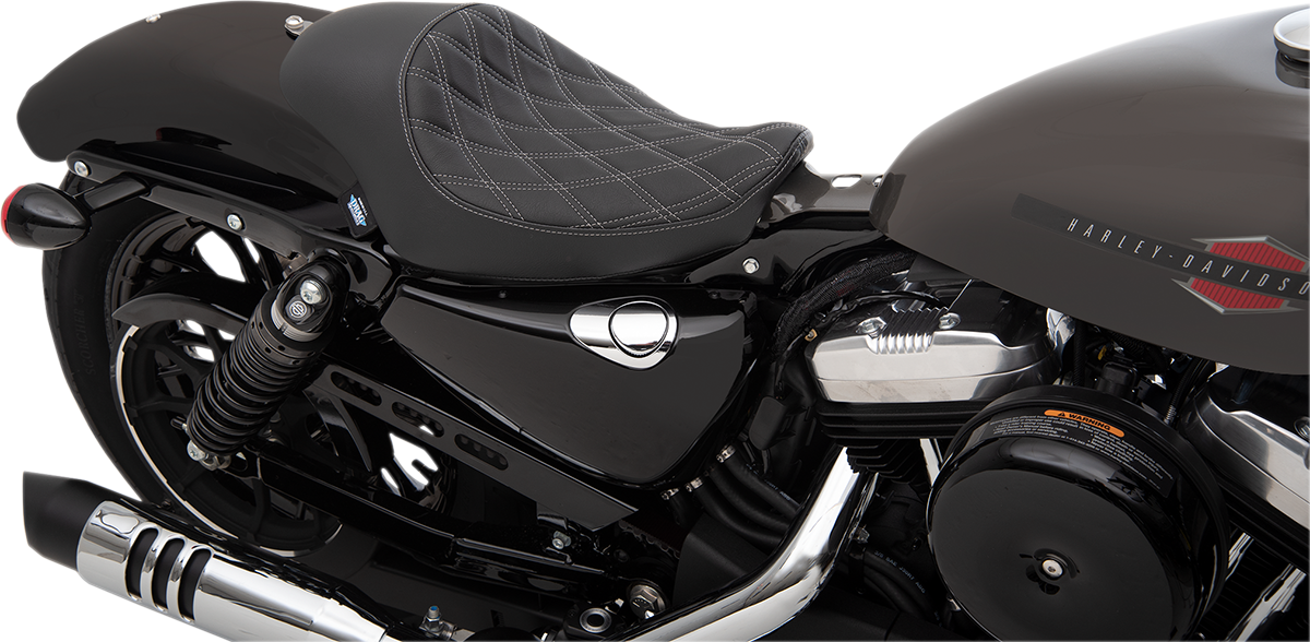 3/4 Solo Seat - Double Diamond - Black w/ Silver Stitching - XL '04-'22