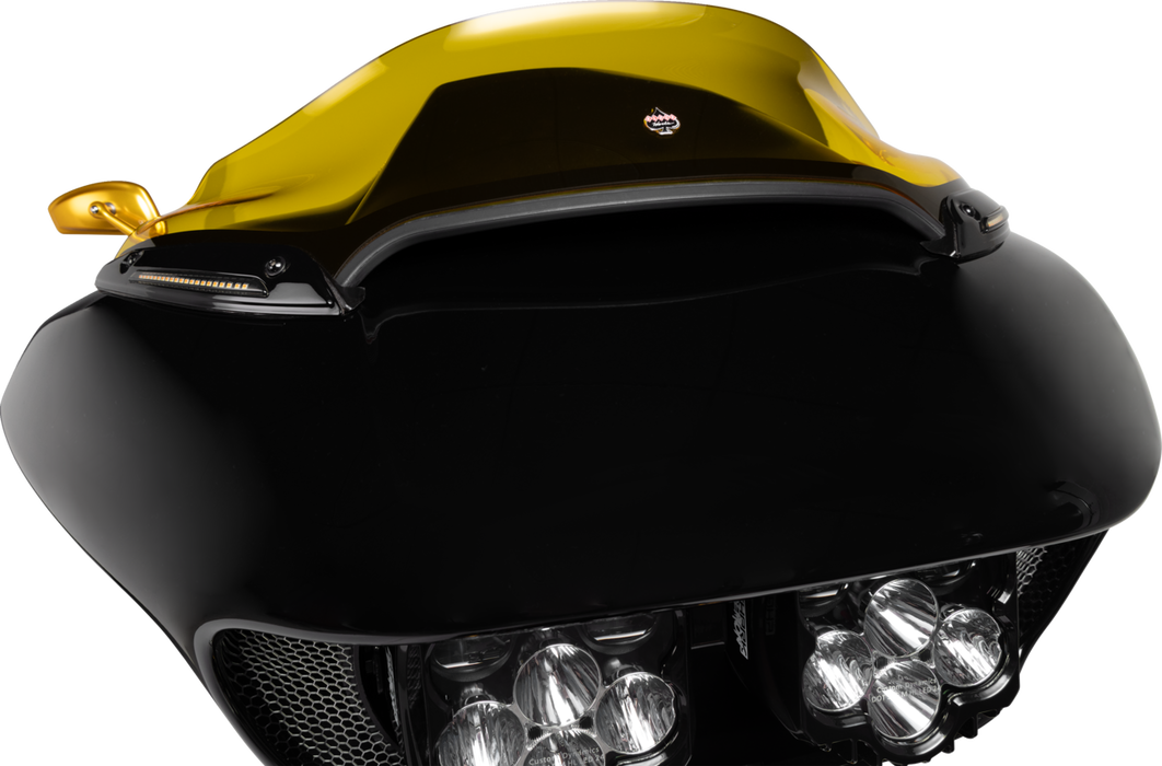 Windshield Trim - Sequential Turn Signal - Black