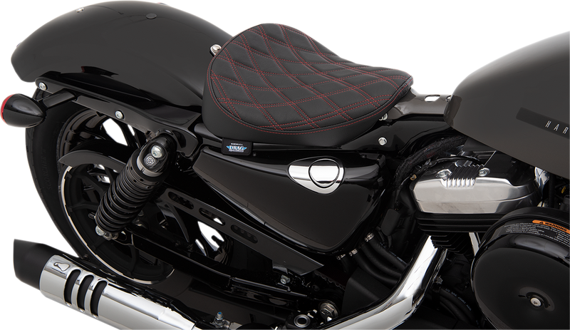 Bobber Solo Seat - Double Diamond - Red Stitch - '10-'22 XL