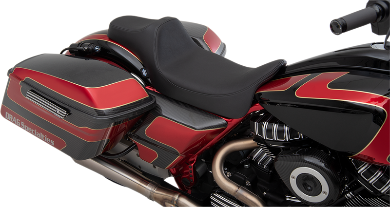 Predator III Seat - Extended Reach - Smooth - FL '08-'23