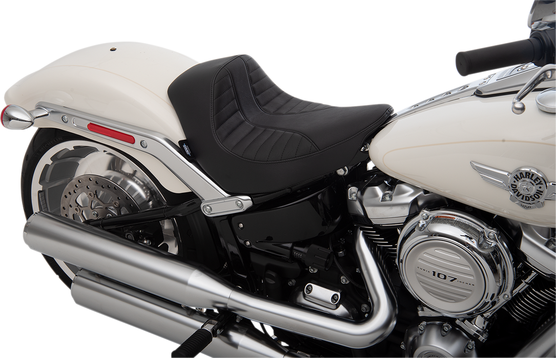 EZ-Solo Seat - Scorpion Stitch - Vinyl - FLFB/S '18-'25