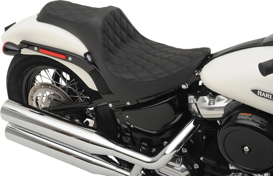 Predator III Seat - Double Diamond - Black Stitching - FL/FX '18-'22