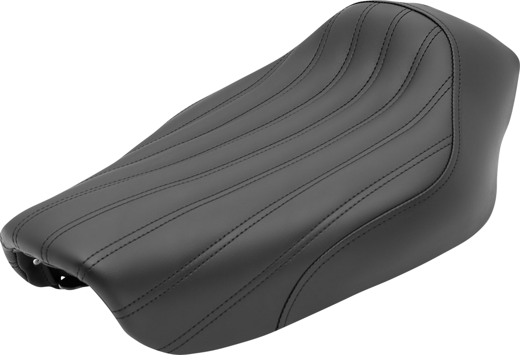 Knuckle Solo Seat - Ribbed - Black - FXD '04-'05