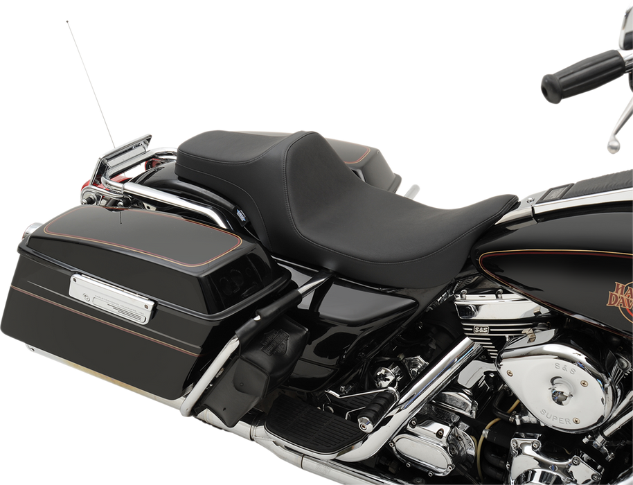 Predator III Seat - Smooth - FLHR/FLHX '99-'07