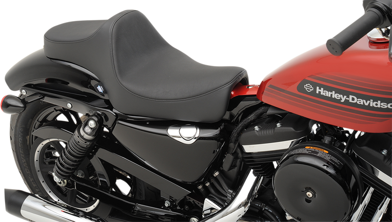 Predator III Seat - Smooth - XL '04-'22