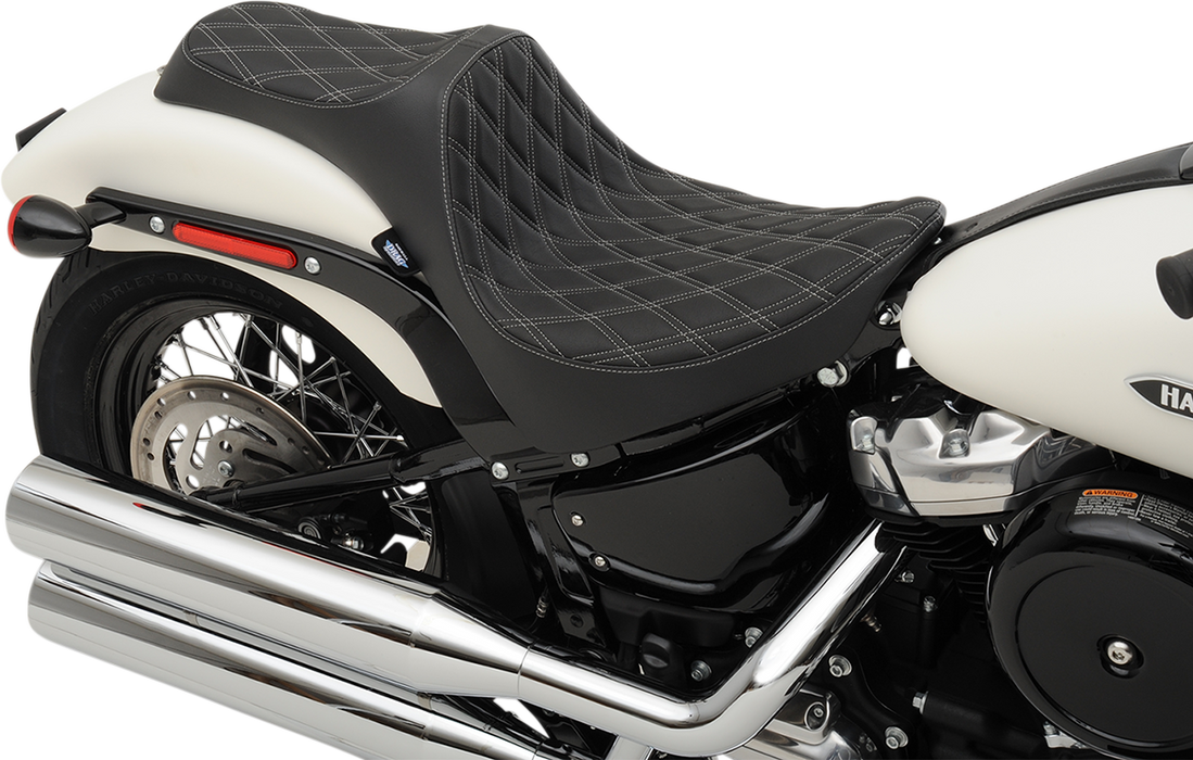 Predator III Seat - Double Diamond - Silver Stitching - FL/FX '18-'22