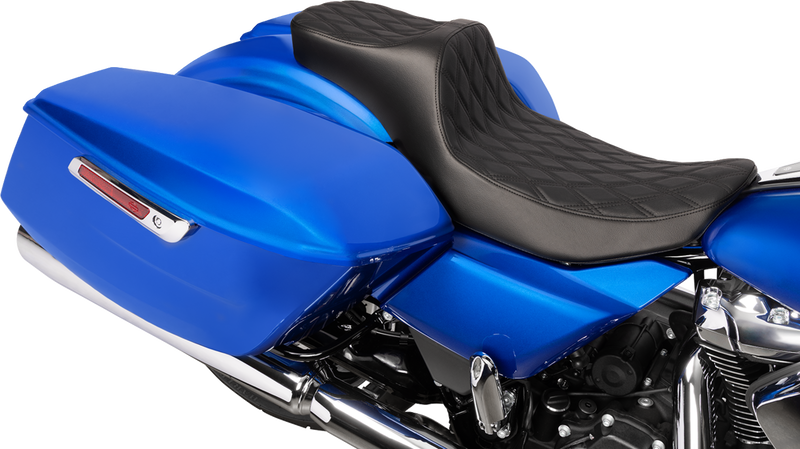 Extended Reach Predator III Seat - Double Diamond - Black Stitching - Vinyl - FLH/FLT '23-'24
