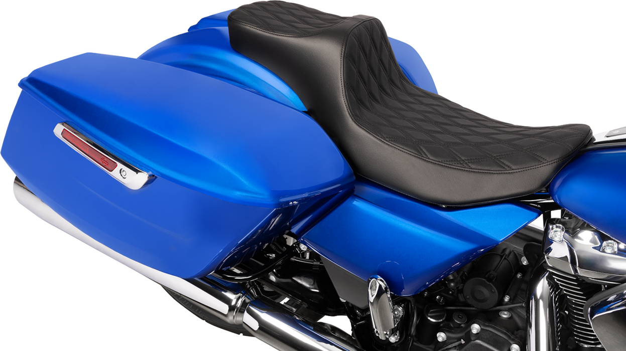 Extended Reach Predator III Seat - Double Diamond - Black Stitching - Vinyl - FLH/FLT '23-'24