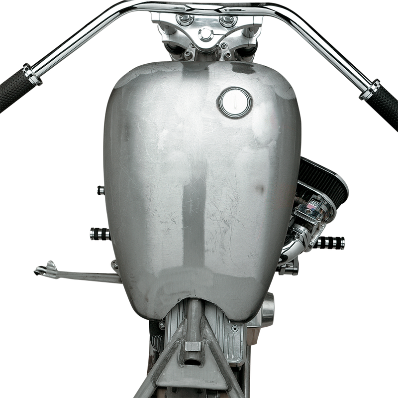 Extended Gas Tank with Screw-In Cap - Softail