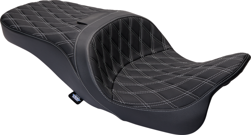 Freedom Seat - Vinyl - Double Diamond Silver Stitch - FLH '09-'23