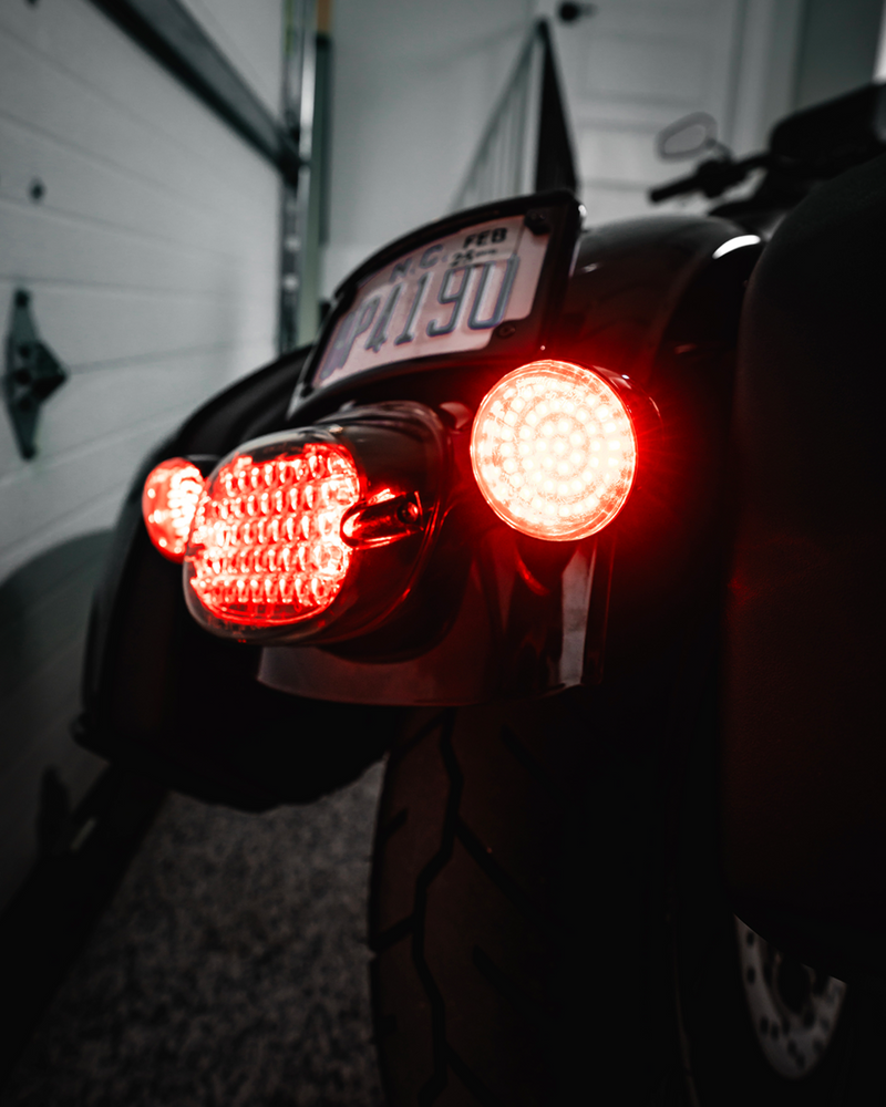 CUSTOM DYNAMICS LOW PROFILE LED TAILLIGHT