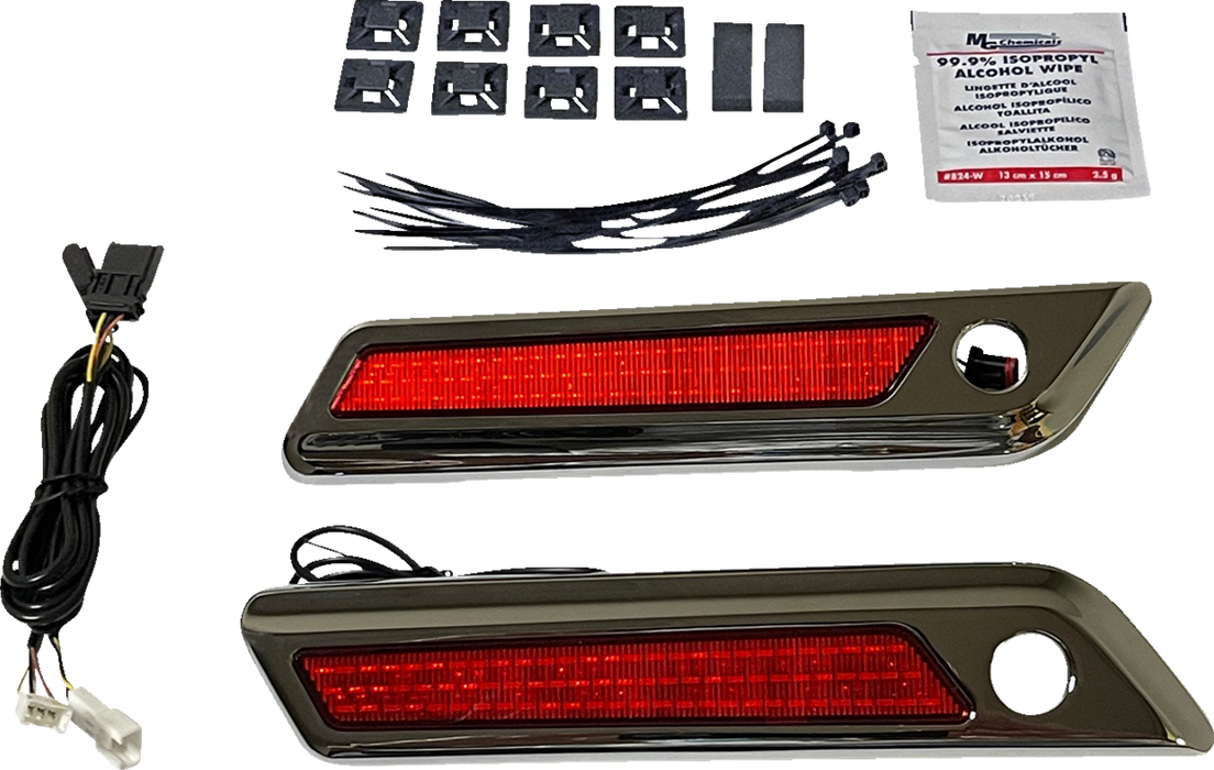 Latch Light - Saddlebag - Red - Chrome