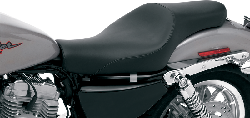 Pro Tour Seat - 3.3 Gallon Tanks - XL '04-'20