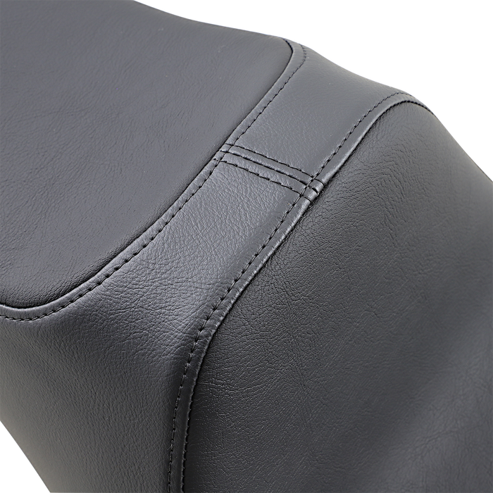 Predator III Seat - Extended Reach - Smooth - FL '08-'23