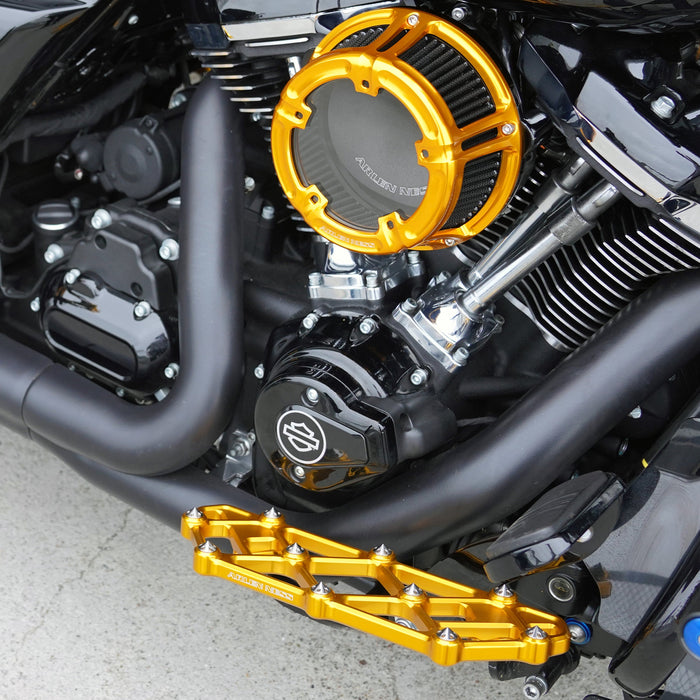 Diamond Floorboards, Gold