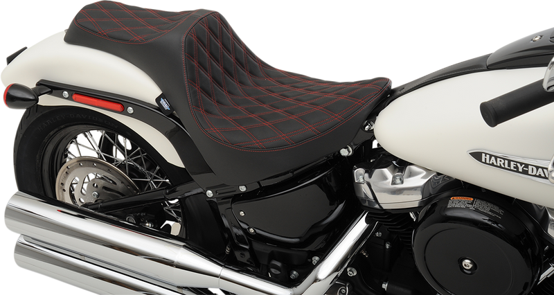 Predator III Seat - Double Diamond - Red Stitching - FL/FX '18-'22