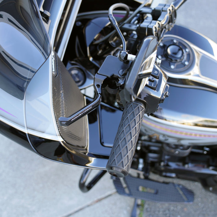 Method® Hand Levers for 2024-up Touring, Black