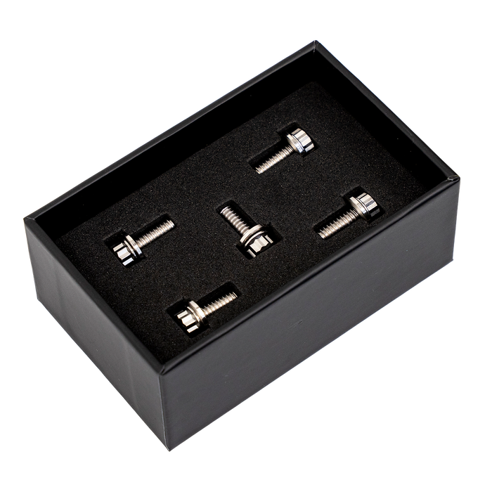 Trask Bitchin' Bolts - FL M8 Derby Cover