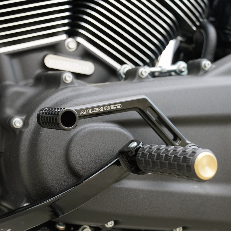 Speedliner Shifter Arm for Softail, Black