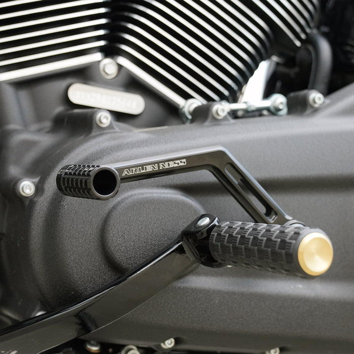 Speedliner Shifter Arm for Softail, Black