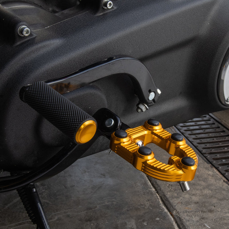 Knurled Shift Pegs, Gold