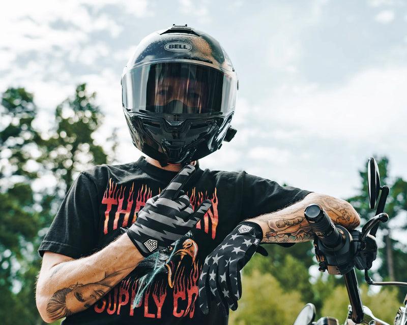 Thrashin Supply Stealth Stars & Bolts Gloves