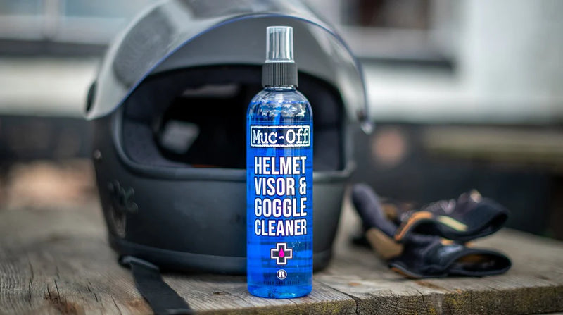 HELMET, VISOR AND GOGGLE CLEANER OR KIT