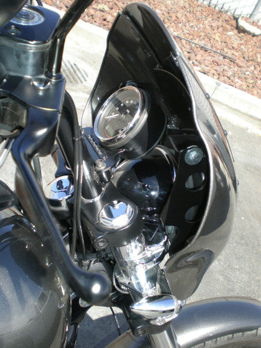 Quarter fairing adapter brackets
