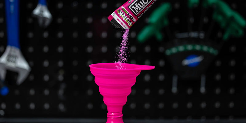 COLLAPSIBLE SILICONE FUNNEL