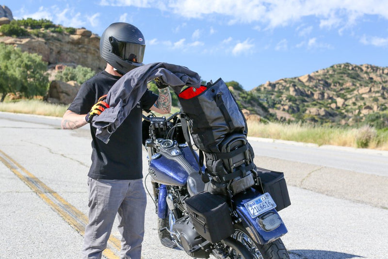 THRASHIN SUPPLY MISSION DUFFLE BAG