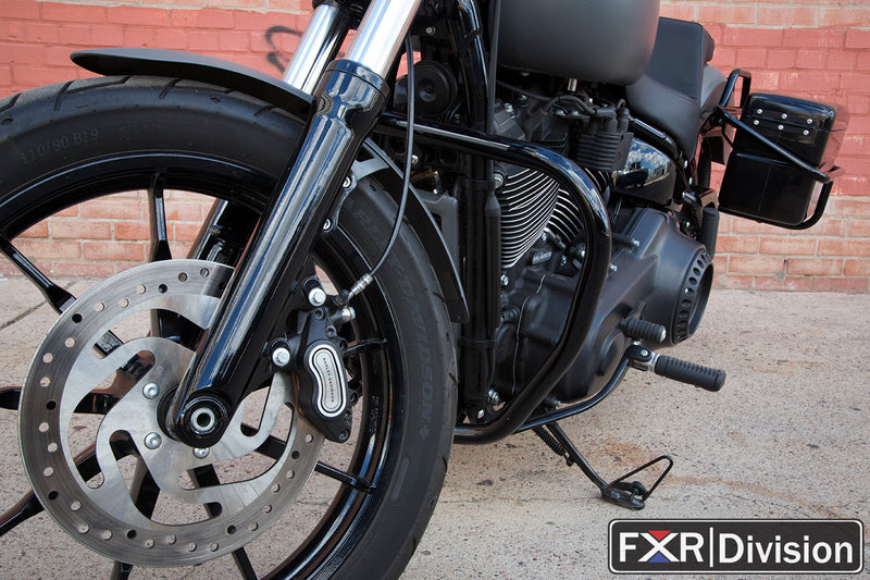 FXR DIVISION NARROW CRASH BAR - M8 SOFTAIL