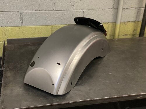 FXR DIVISION REAR SPORT FENDER 09'+ TOURING MODELS