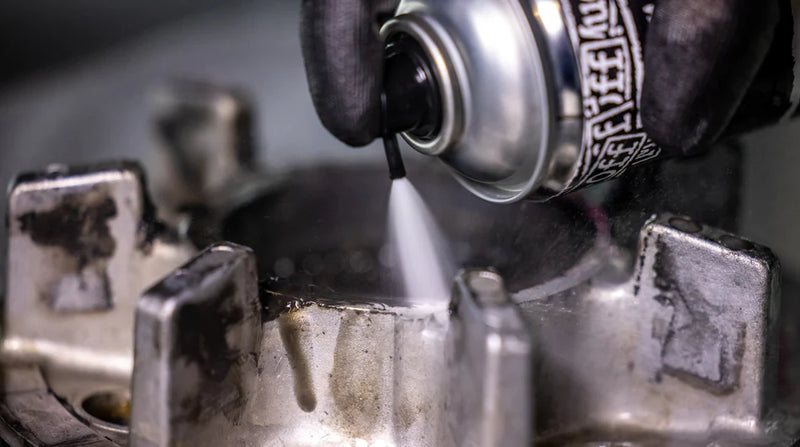 HIGH-PRESSURE QUICK DRYING DEGREASER