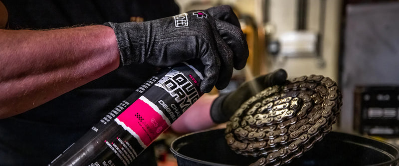 HIGH-PRESSURE QUICK DRYING DEGREASER