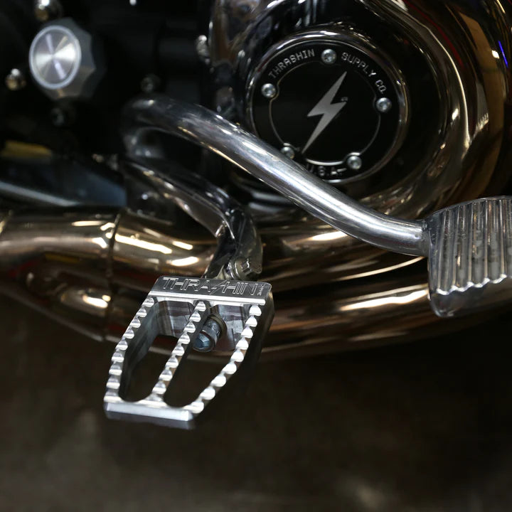 THRASHIN SUPPLY MILITANT FOOTPEGS