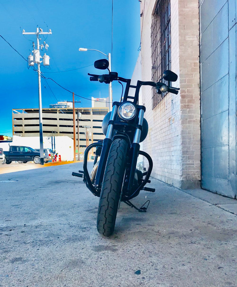 FXR DIVISION NARROW CRASH BAR - M8 SOFTAIL