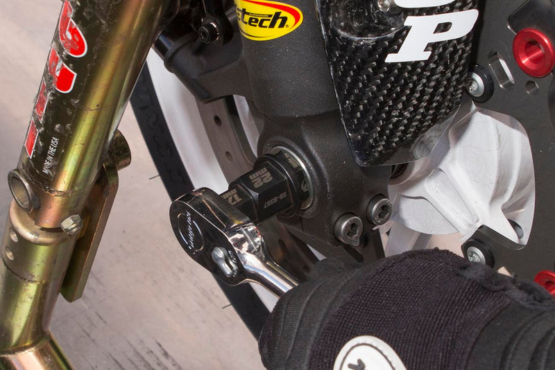 HEX AXLE SOCKET TOOL