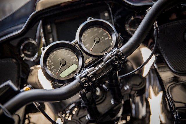 ROLAND SANDS SECTOR GAUGE RELOCATION KIT FOR HARLEY-DAVIDSON ROAD GLIDE
