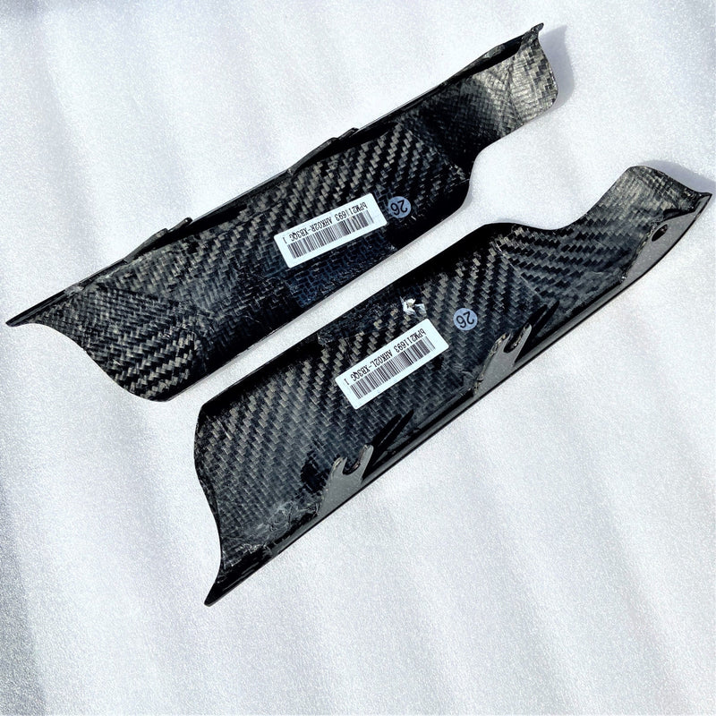 GEEZER ENGINEERING CARBON FIBER REAR FENDER SIDE FILLER FOR 2008 & EARLIER TOURING MODELS
