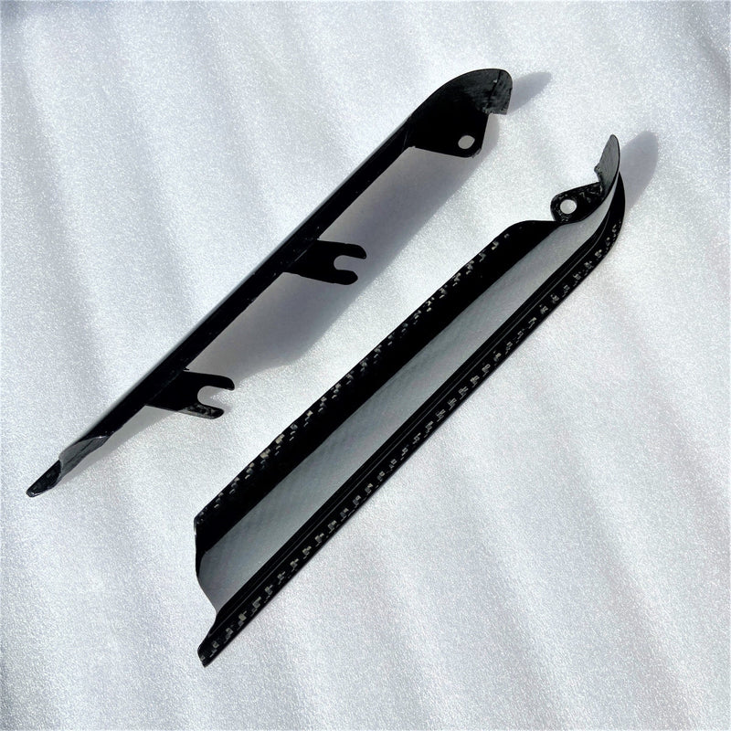 GEEZER ENGINEERING CARBON FIBER REAR FENDER SIDE FILLER FOR 2008 & EARLIER TOURING MODELS
